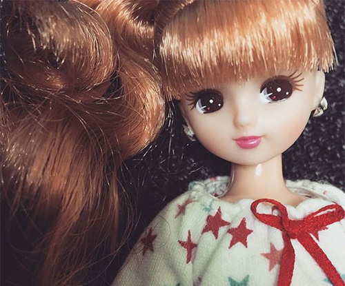 Instagram リカちゃん人形の自撮りアカウントがモデル並におしゃれで可愛い Isuta イスタ おしゃれ かわいい しあわせ
