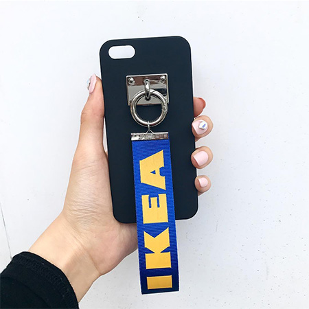 Ikeaのロゴストラップが ださカワ 韓国で人気のストラップiphoneケースをチェック Isuta イスタ 私の 好き にウソをつかない