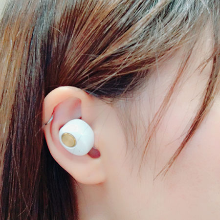 耳が小さい女性も使える 1万円以下のハイスペック 完全ワイヤレスイヤホンを使ってみた Isuta イスタ おしゃれ かわいい しあわせ