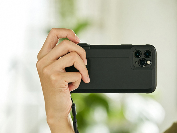 この使いやすさ すごくない Snap Case でiphone 11が本物のカメラみたいに使えちゃうんです Isuta イスタ おしゃれ かわいい しあわせ