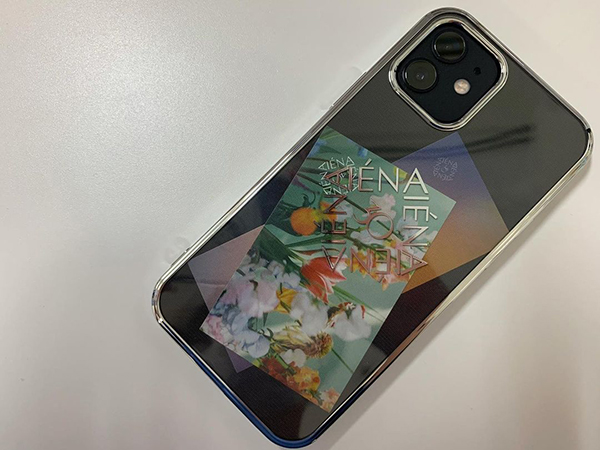 売り切れる前に手に入れなくっちゃ Iena 30周年のアニバーサリーiphoneケースは春にぴったりの1品 Isuta イスタ 私の 好き にウソをつかない