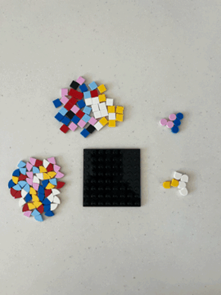 LEGO（レゴ）「ドッツ ワッペン（シール）」で作ったモチーフ