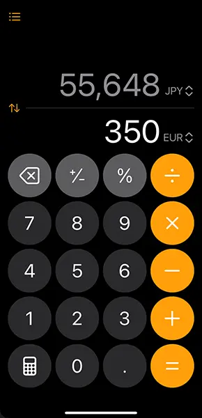 「iOS 18」搭載のiPhoneで「計算」アプリを操作する画面