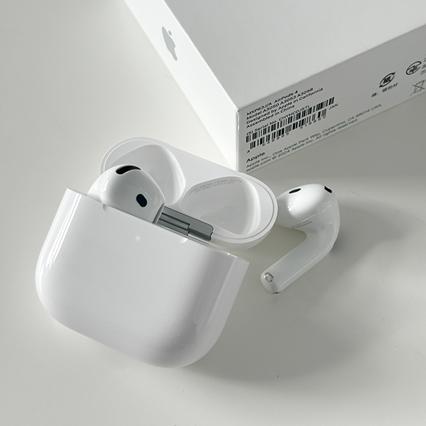 AirPods 4