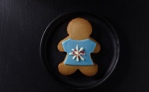 Holiday_FY17_Starbucks_Ugly_Sweater_Cookie_3