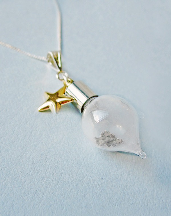 moon_dust_necklace_2