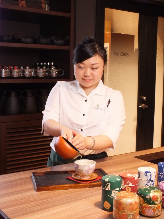 茶葉のソムリエ「茶バリエ」