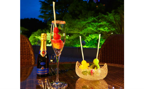 東京タワーを眺めながらフルーツ シャンパン 東京プリンスホテルの女子会プランがオシャレ Isuta イスタ おしゃれ かわいい しあわせ