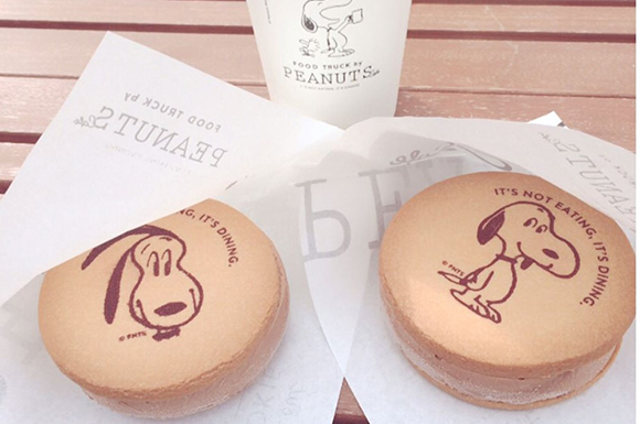 中目黒の人気カフェ「PEANUTS Cafe」のテイクアウトメニューに、数量限定アイスサンドクッキーが新登場♡