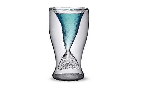 カラフルドリンクで楽しみたい♩マーメイドの尾びれが美しい新感覚グラス