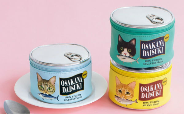 リアルなデザイン 素材感にニャンコもだまされる フェリシモ猫部の 猫缶ポーチ がキュート Isuta イスタ 私の 好き にウソをつかない
