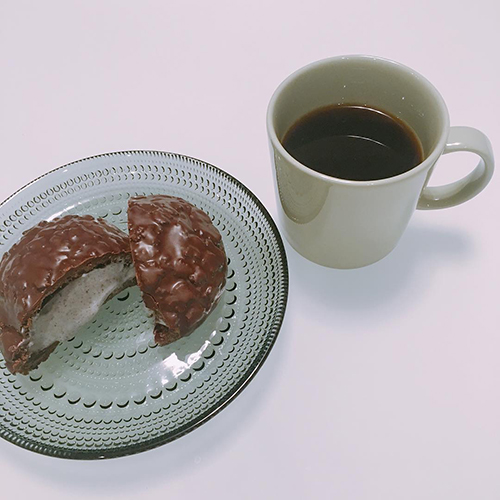 チョコミン党はコンビニへGO！ ローソンやセブンイレブンのチョコミントスイーツ旋風がとまらない♡