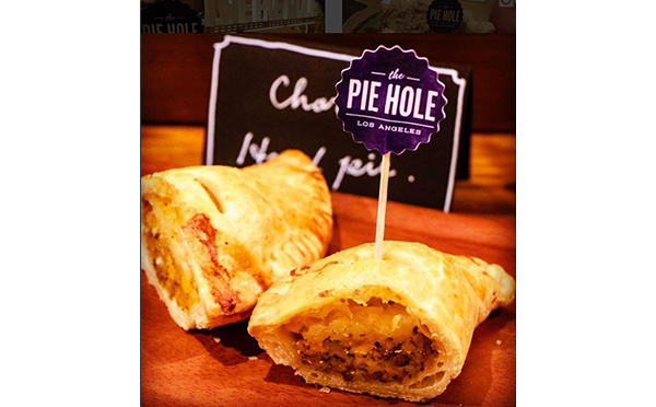 この日ばかりはダイエットを解禁…！The Pie Hole Los Angelesが“パイ食べ放題”を開催♡