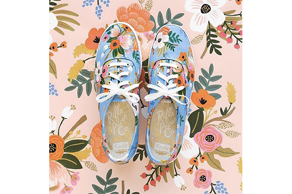 足元から春を呼び込もう！フラワープリントがかわいい「KEDS X RIFLE PAPER CO.」のスニーカー