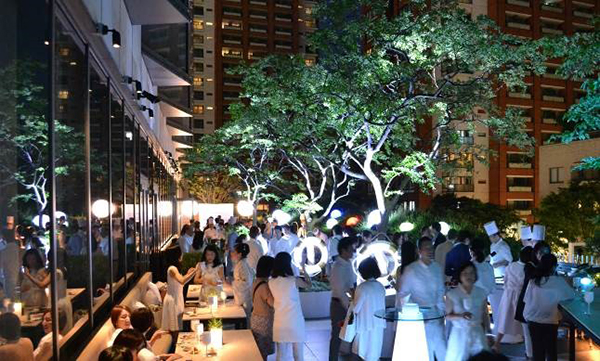 最高におしゃれして出かけたい♡「白」がドレスコードのサマーパーティーが“グランド ハイアット 東京”で開催