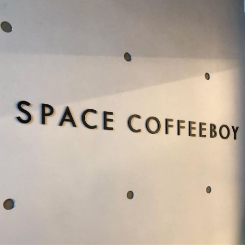 この目玉焼きの正体は 想像以上に美味しいと話題の韓国カフェ Space Coffee Boy を大解剖しちゃいます Isuta イスタ 私の 好き にウソをつかない