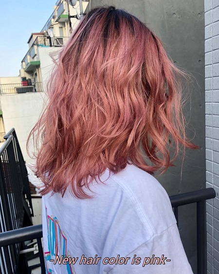 一度はやりたいと思ってた 魅惑の ピンクヘアー 後ろ姿もかわいいピンクヘアーにこの夏ぜひ挑戦しよう ガジェット通信 Getnews