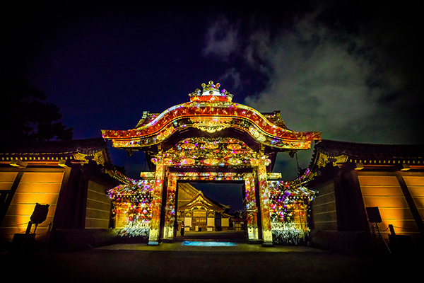 歴史的空間とデジタルアートが再び出会う♡京都の世界遺産“二条城”で「フラワーズ バイ ネイキッド」が開催
