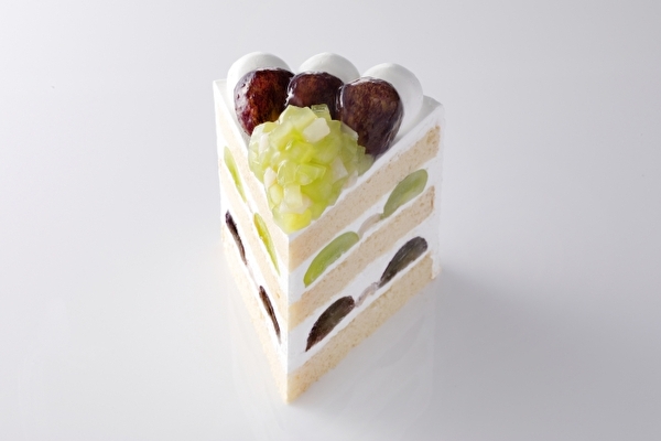 この秋最高の贅沢仕立て！ホテルニューオータニ、究極のエクストラスーパーショートケーキに「ブドウ」がお目見え♡