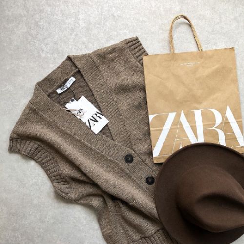 Zara Igで人気の秋っぽ ニットベスト がかわいいと話題 今から冬まで使えるのでゲットしておきたい Isuta イスタ おしゃれ かわいい しあわせ