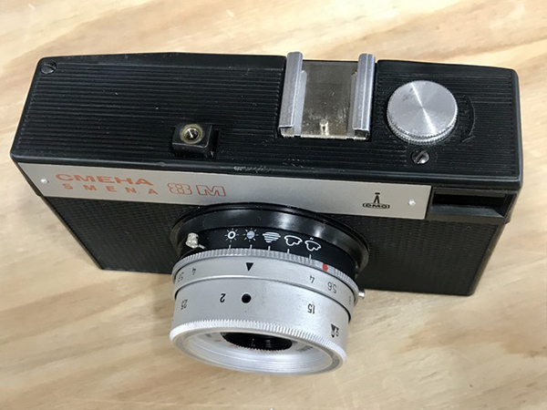 ロシア製の人気トイカメラ「SMENA 8M」を手にするチャンス♡旅先や近場