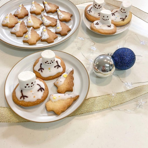 このつぶらな瞳 かわいすぎて食べられません おうちクリスマスのデザートに スノーマンクッキー はいかが ガジェット通信 Getnews