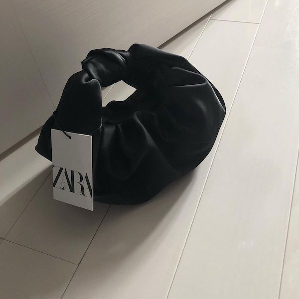 【新品未使用】ZARA スモール　サテン地　バッグ