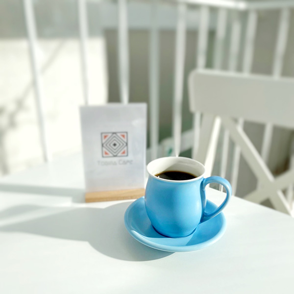このコーヒー1杯が人のためになるなんて素敵。“遠くの誰か”を支援できるカフェが、神戸にオープンしました