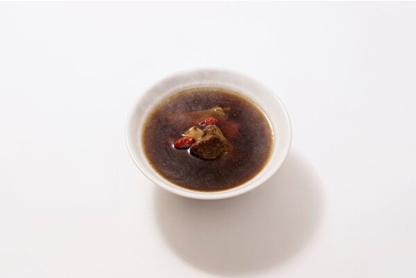 DAYLILY KAMPO STAND「台漢養生スープ ​​薬膳排骨湯」