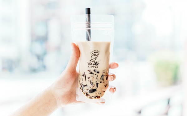 恵比寿のJOE TALK COFFEEに夏の新作「クラッシュゼリーラテ」が登場。2つの食感のコーヒーゼリーを楽しも