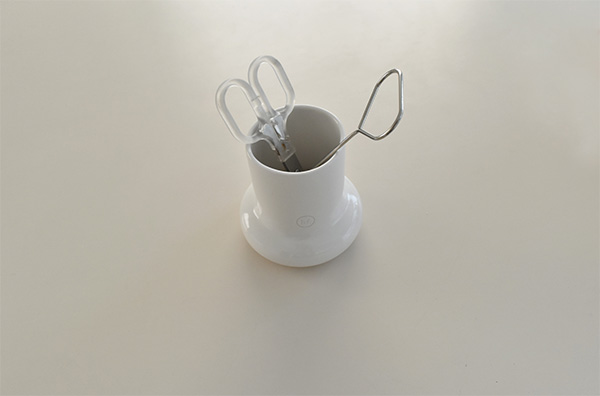 キャンドル使用後は小物入れとして使える「Round Ceramic Candle」