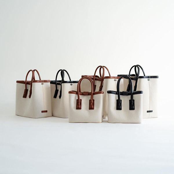 YOHRIの「LEATHER CANVAS TOTE 」