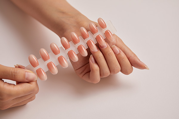 ohoraの「gel nail tip」の使い方