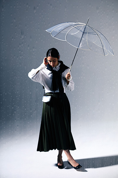 becauseの「Clear Umbrella Color Piping」