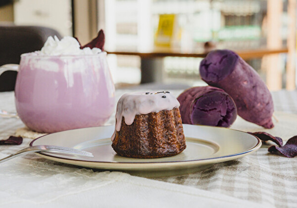 kawara CAFE、kawaraのお茶カヌレ、紫いもティーラテ