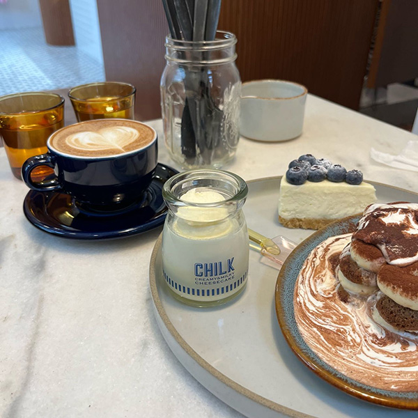 chilkとブルーベリーチーズケーキ