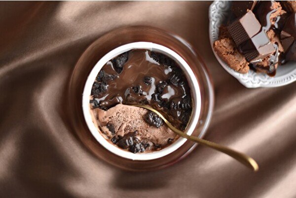 ハーゲンダッツのミニカップ「悪魔のささやき チョコレート」