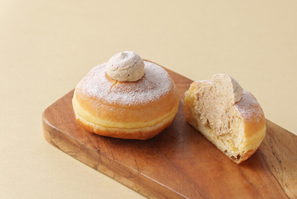 koe donuts kyotoのホリデーシーズン限定「ふわふわ シュガーバタークリーム」