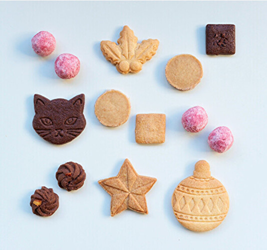 KEITA MARUYAMAのクリスマス限定クッキー缶「CHAT NOIR」の7種類のクッキー