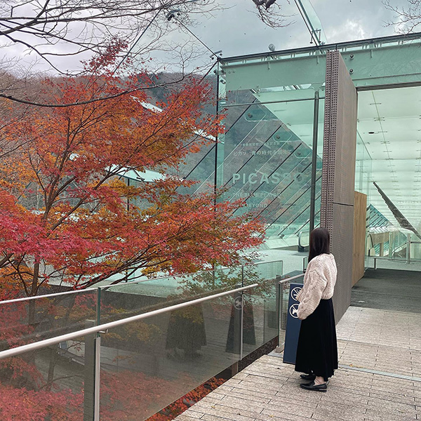 2023年1月25日まで「ポーラ美術館開館20周年記念展 ピカソ 青の時代を超えて」を開催中の、神奈川・箱根にあるポーラ美術館