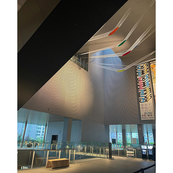 2022年にオープンした新スポット「大阪中之島美術館」の館内