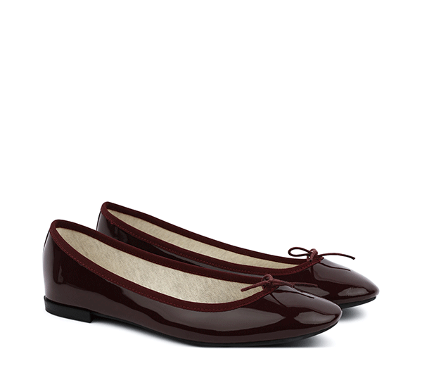 Repettoの『Sparkling Nights』コレクションの「Cendrillon gomme（Deep Wine）」