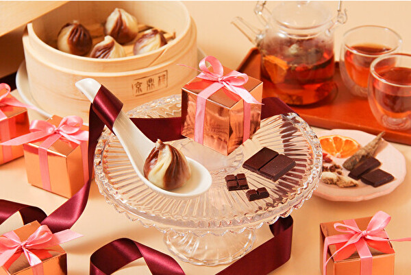 台湾発・小籠包専門店「京鼎樓」とチョコレート専門店「Minimal」がコラボした「チョコレート小籠包」
