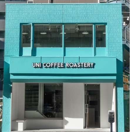 UNI COFFEE ROASTERY横浜関内南口店の外観