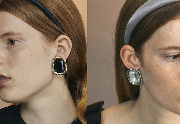 「IRIS47」の「mirror earring」