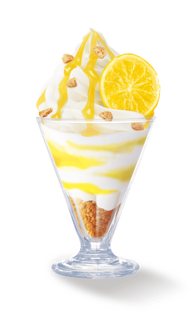 ハーゲンダッツ ミニカップの春夏の新作「レモンクリームパフェ」のフレーバーイメージ