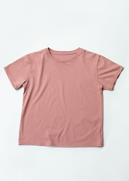 「rihka」「skin by rihka apparel」の「T shirt」