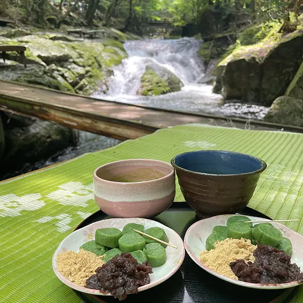 夏にぴったりの秘境スポット見っけ！知れば知るほど行きたくなる那須の「小太郎茶屋」は、最高の食事スポット