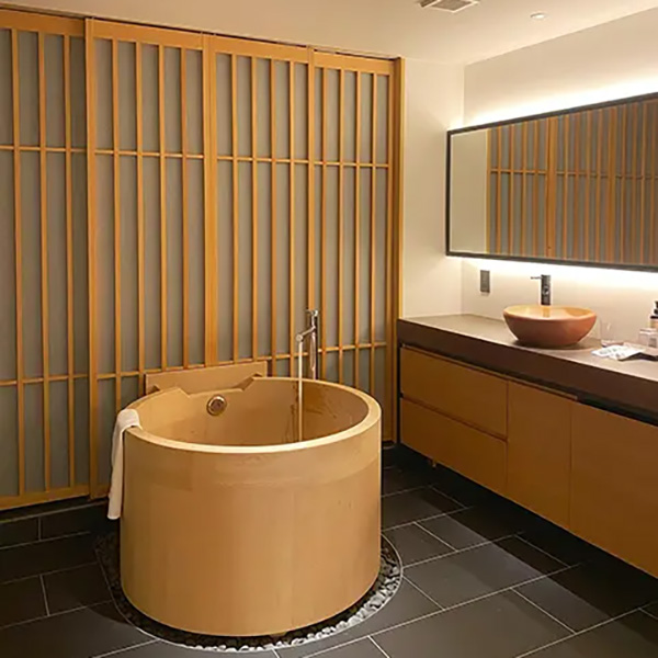 元酒蔵のホテル「nol kyoto sanjo」は、全室“檜風呂”付き！無料で日本酒の試飲サービスもあるなんて最高