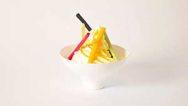 東京・丸の内にある「Made in ピエール・エルメ」の『MOTE ソフトクリーム』
